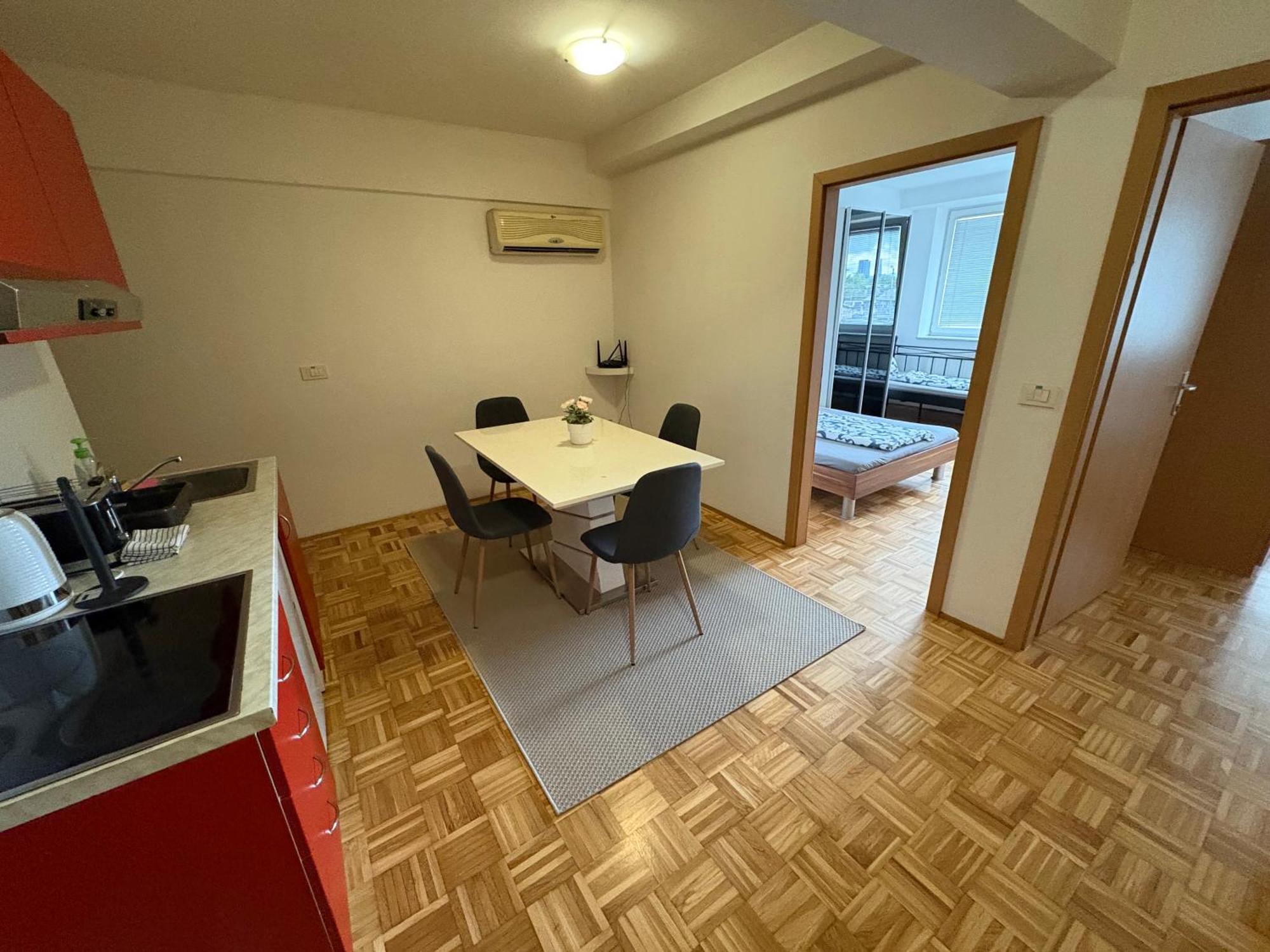 Apartma Lunca 1 Любляна Экстерьер фото